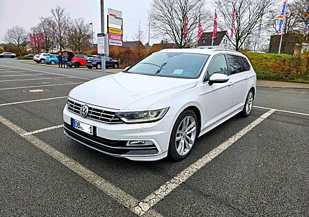 VW Passat Variant Volkswagen 2.0 TDI DSG Highline/R-Line