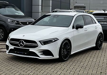 Mercedes-Benz A 35 AMG 2.0 4-matic+Sound+Alcantara+Navi+Kamera