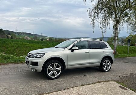 VW Touareg Volkswagen 3.0 V6 TDI Tiptronic BlueMotion Tech...