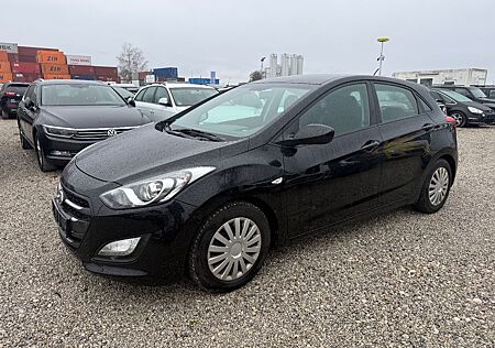 Hyundai i30 Klima LED Euro-6 Bordcomputer Servo El.fen.