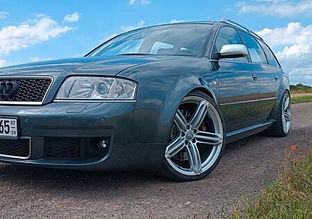 Audi RS6 4.2 tiptronic quattro Avant -