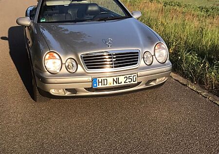 Mercedes-Benz CLK 200 ELEGANCE Elegance