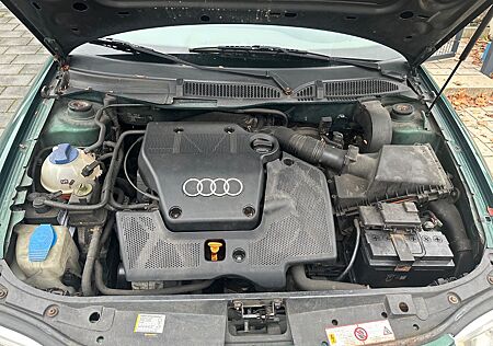 Audi A3 1.6 Ambiente Ambiente