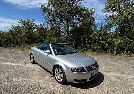 Audi A4 1.8 T Cabriolet -