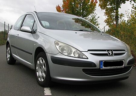 Peugeot 307 - AHK + Klima (TOP gepflegt)