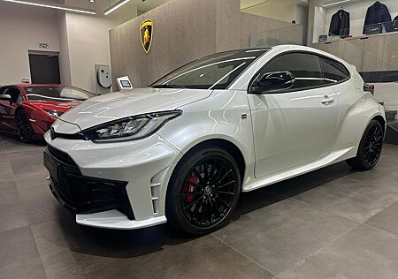 Toyota Yaris 1.6-l-Turbo GR