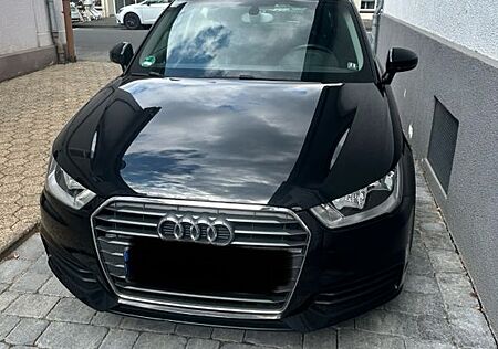 Audi A1 1.4 TFSI Sportback - top gepflegt