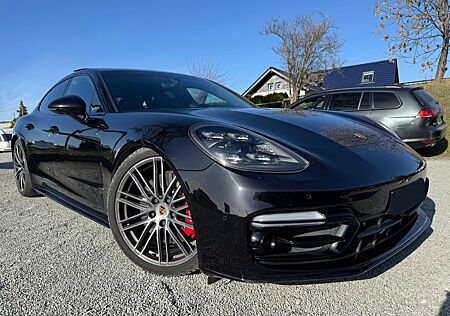 Porsche Panamera GTS HEAD UP/NIGHTVISION/LUFT/SOFT CLOSE