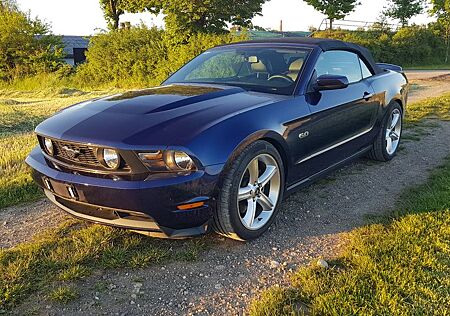 Ford Mustang GT *1. Hand*Schalter*Neuzustand!*Kamera*