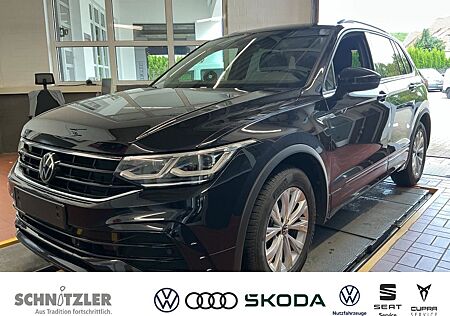 VW Tiguan Volkswagen R-Line 1.5 TSI DSG MATRIX/NAVI/PDC/APP/AC