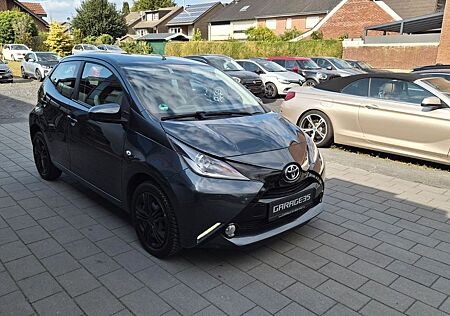 Toyota Aygo (X) Aygo -play touch/4 TÜREN/R.CAM/KLIMA