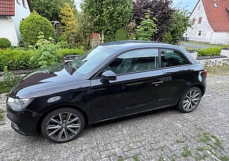 Audi A1 1.6 TDI Attraction Attraction