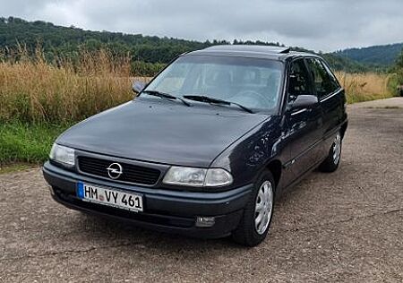 Opel Astra 1.6 GL Rentnerfahrzeug