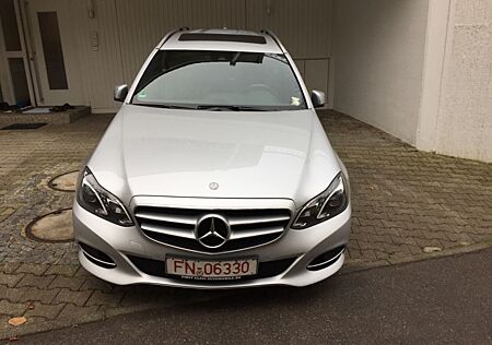 Mercedes-Benz E 350 BlueTEC 4MATIC T AVANTGARDE AVANTGARDE