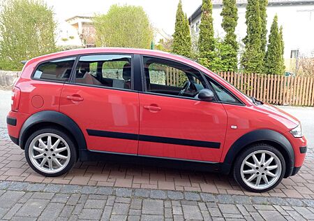 Audi A2 1.4 Colour Storm SHZ 17 Zoll