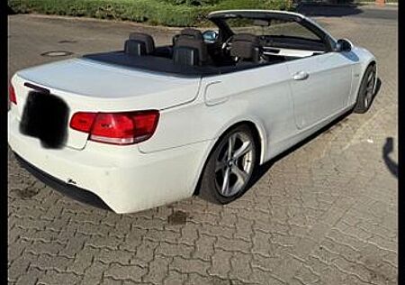 BMW 325d M Paket e93