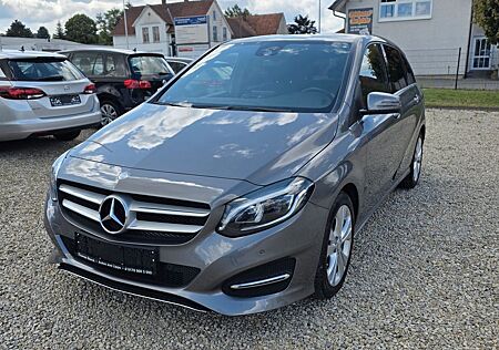 Mercedes-Benz B 220 d 4Matic Edition B, Navi, AHK