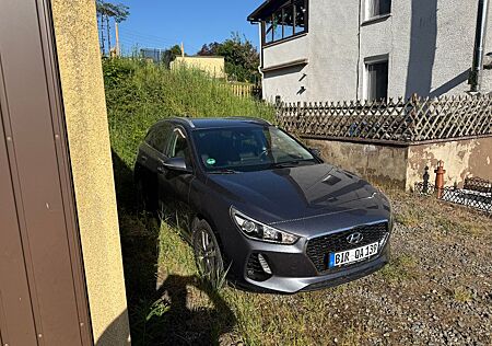 Hyundai i30 1.0 T-GDI Family+ Family+
