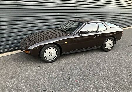 Porsche 924 Turbo