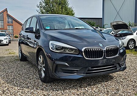BMW 2er 218 Gran Tour 218d Sport Line/AHK/Autom/LED/904