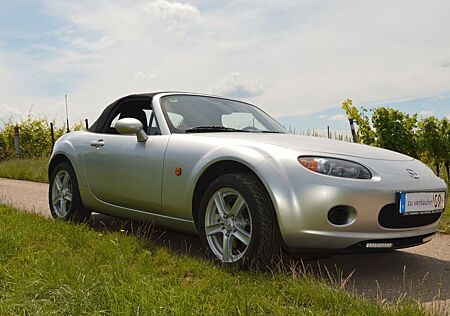 Mazda MX-5 Emotion 1.8 MZR Emotion