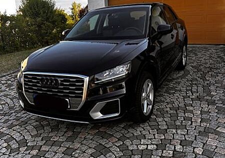 Audi Q2 30 TFSI -