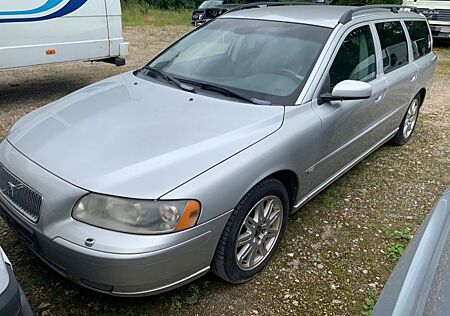 Volvo V70 2.4 D5 Premium