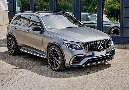 Mercedes-Benz GLC 63 AMG Scheckheft*Pano*Burmester*Perf-Abgas