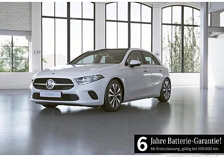 Mercedes-Benz A 250 gebraucht kaufen Mercedes-Benz A 250 e Style ParkAss. Pano 360 ACC SHZ PDC AUT