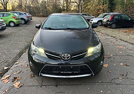 Toyota Auris Comfort 2,0-l-D-4D S/S