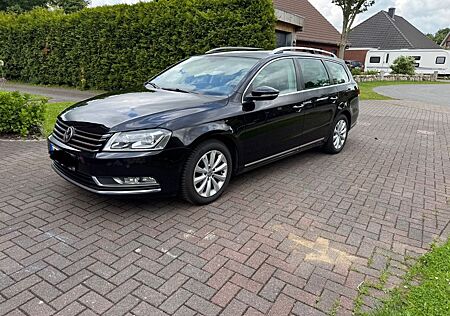 VW Passat Variant Volkswagen 2.0 TDI DSG Comfortline BMT V...