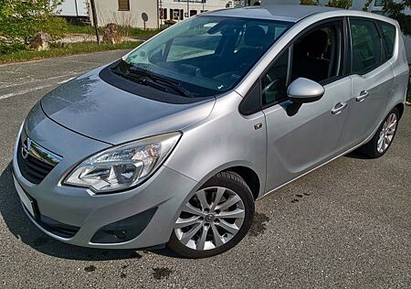 Opel Meriva + B+Fahrradträger+Navi+Klima