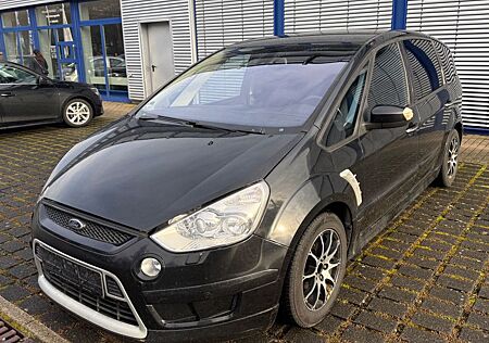Ford S-Max 2.2 TDCi DPF, Titanium S/Xenon/PDC/AHK