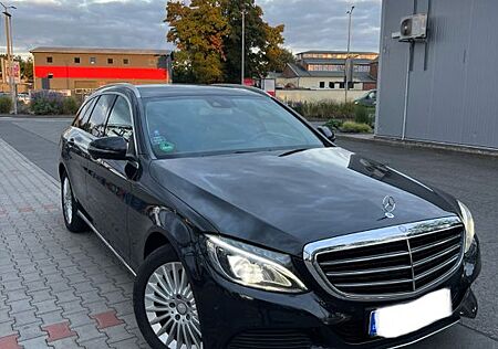 Mercedes-Benz C 220 d T-Model EXCLUSIVE Autom. 8 fach bereift