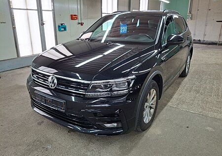 VW Tiguan Allspace Volkswagen 2.0 TDI DSG 4M *3xR-Line*7-Sitze