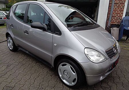 Mercedes-Benz A 140 CLASSIC Klima ,Scheckheft,8 Fach Bereifung