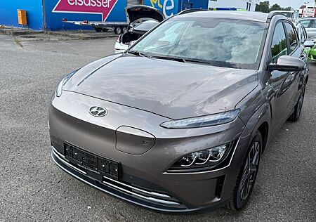 Hyundai Kona Trend Elektro 2WD,13.300KM,1-Hand,Garantie*