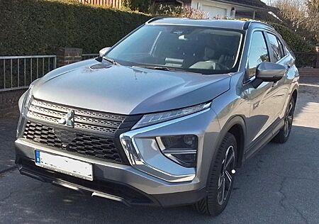 Mitsubishi Eclipse Cross 2.4 PLUG-IN HYBRID 4WD Basis
