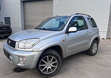Toyota RAV 4 RAV4 2.0 Sol 4x4 Klima 150 PS 2000 TÜV 25-05