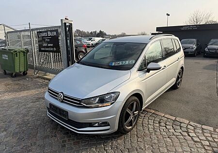 VW Touran Volkswagen Comfortline BMT 2.0 TDI DSG 7 Seats
