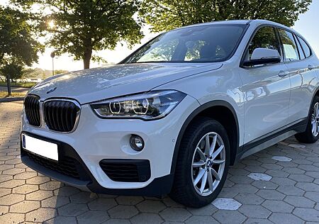 BMW X1 xDrive20d Aut. Scheckheft gepflegt *TOP ZUSTAND*