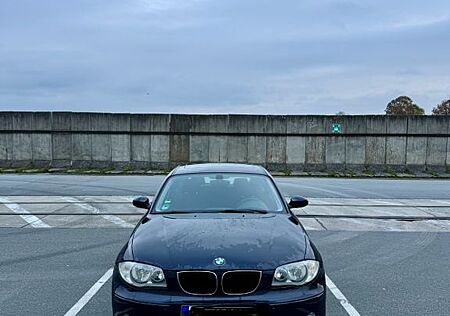 BMW 118i -