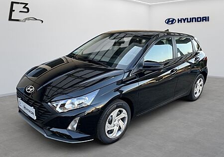 Hyundai i20 1.2 Benzin 5-MT 2WD SELECT Navigationssystem