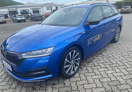 Skoda Octavia 1.5 TSI e-TEC Sportline NAVI ACC SH v+h