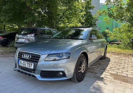 Audi A4 / 2.0 TDI/ Automatik