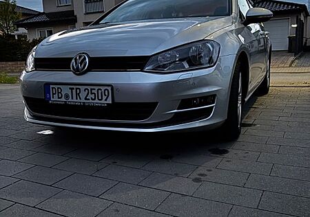 VW Golf Volkswagen 7 Kombi Automatik/ PDC/ Inspektion neu/ Anh