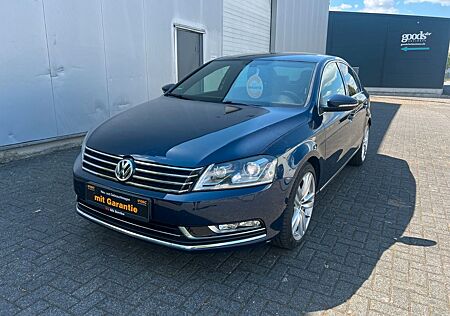 VW Passat Volkswagen Lim. Highline BlueMotion
