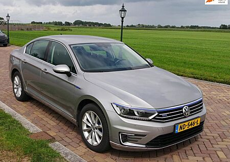 VW Passat Volkswagen 1.4 TSI GTE AUT SEDAN 2016 HYBRIDE *7899*