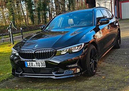 BMW 330i xDrive Touring