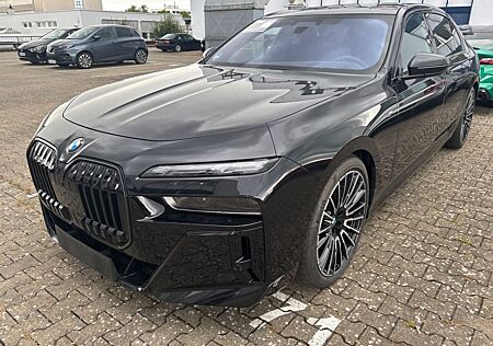 BMW 740 d xDrive MSportPRO Cinema+Lounge Seats